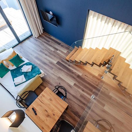 Hotel Debowy Dwor Ruda Rozaniecka Esterno foto