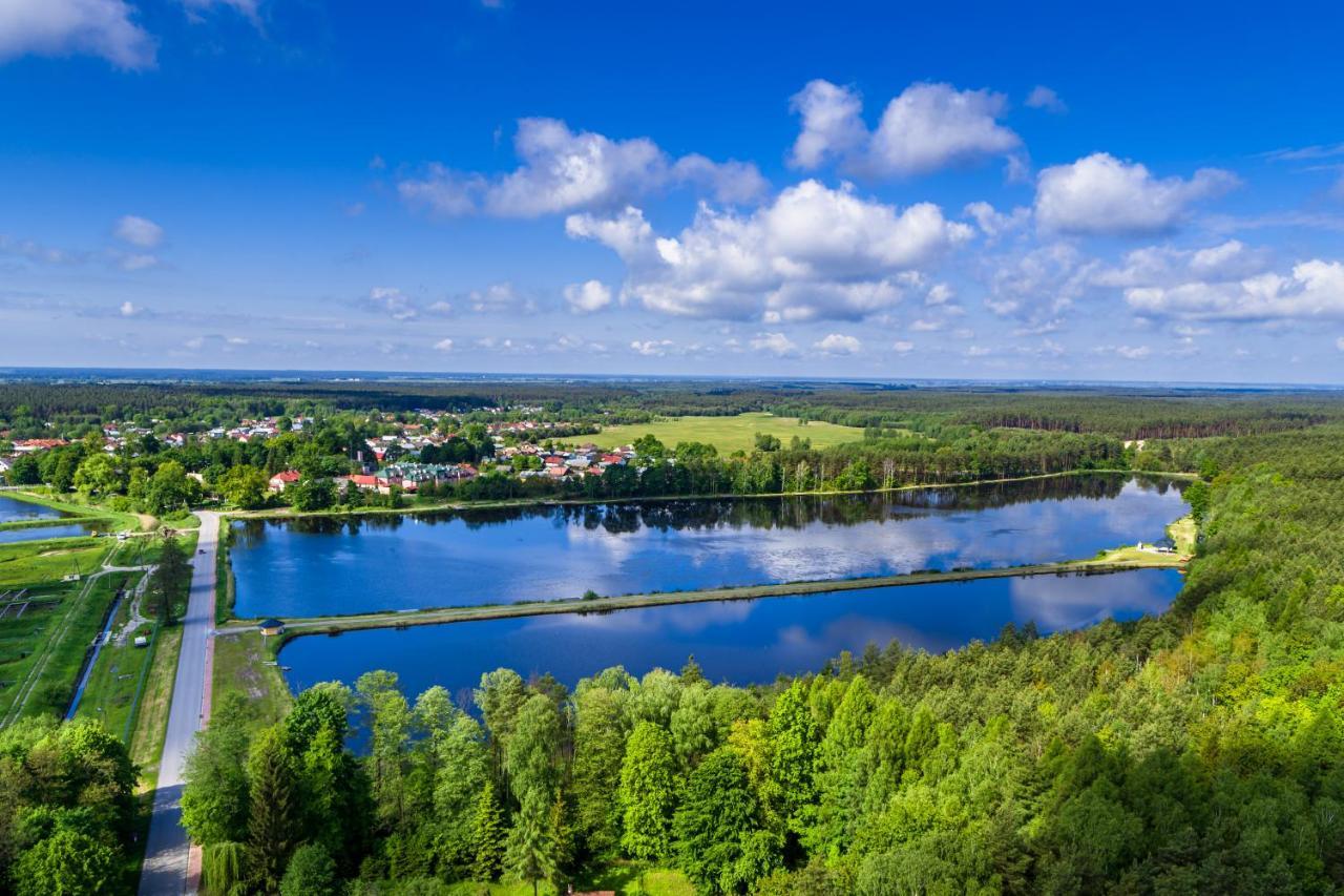 Hotel Debowy Dwor Ruda Rozaniecka Esterno foto