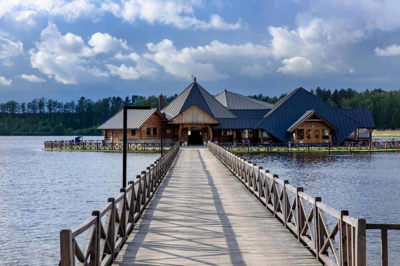 Hotel Debowy Dwor Ruda Rozaniecka Esterno foto